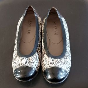 Anyi Lu Size 38 1/2  8.5 m Shoes